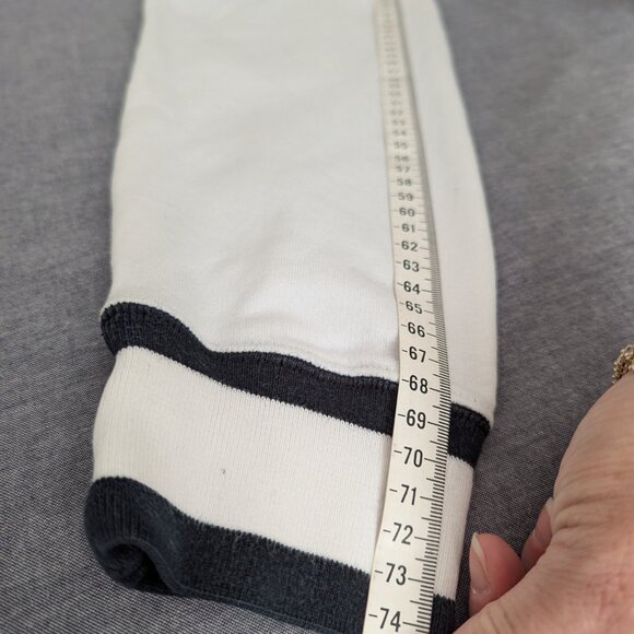 Jordan Black and White Sweater - Size XL - Picture 8 of 12